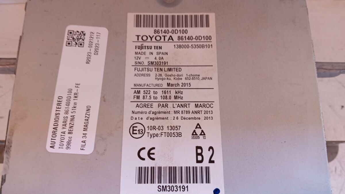STEREO TOYOTA YARIS 2015 861400D100 — foto 3