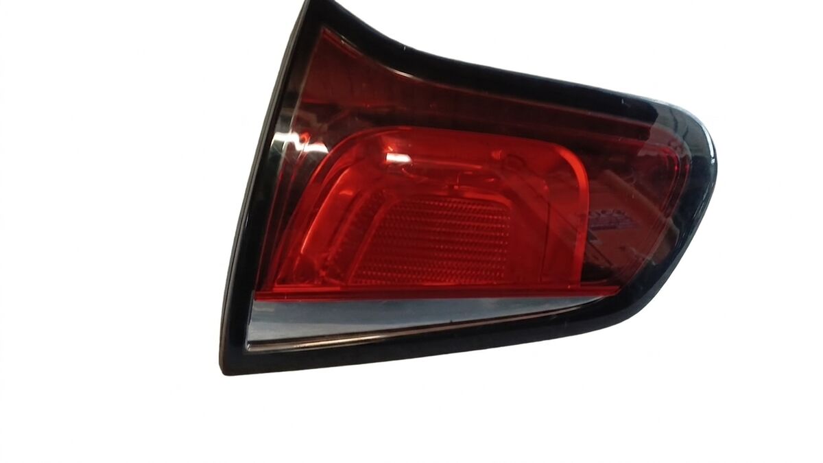 STOP DESTRO CITROEN C3 2013 NEL PORTELLONE 9803934280