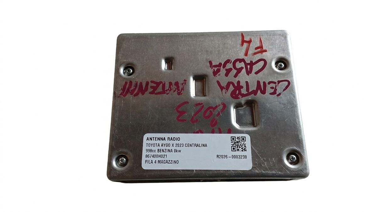 CENTRALINA ANTENNA TOYOTA AYGO' X 2023 867400H021 — foto 2