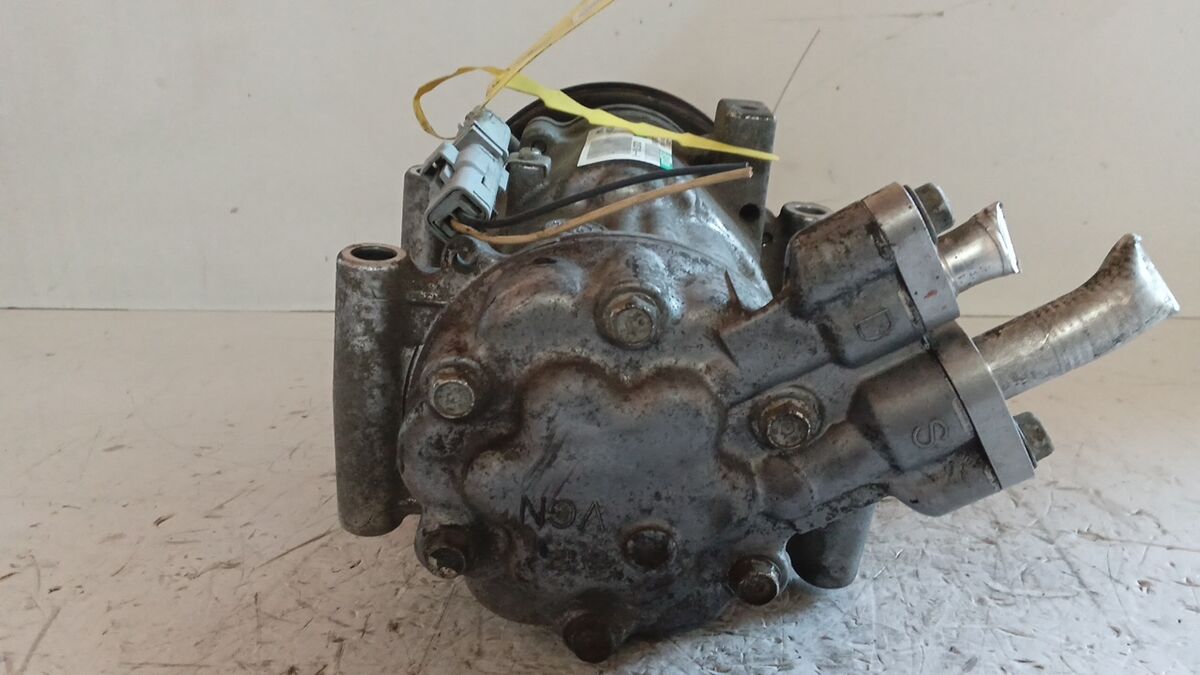COMPRESSORE A/C RENAULT CLIO 2006 1.2 BENZ. — foto 4