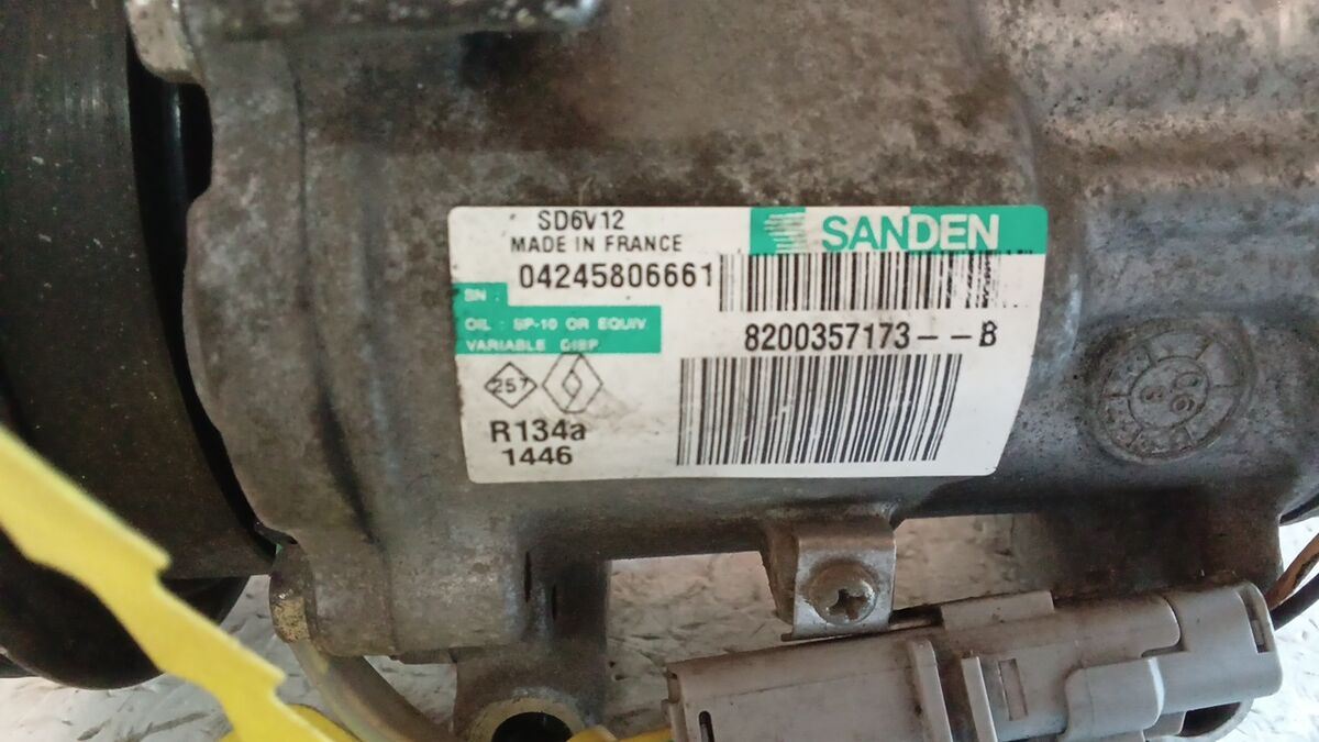 COMPRESSORE A/C RENAULT CLIO 2006 1.2 BENZ. — foto 5
