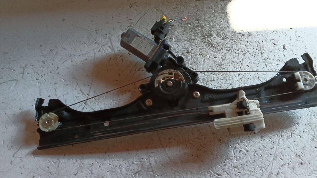 ALZACRISTALLO DESTRO FIAT 500 2008 2 PIN 51824038 — foto 3