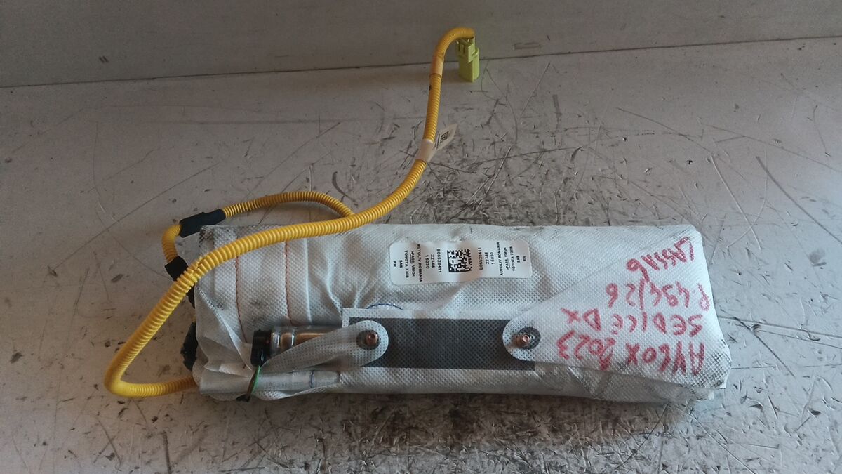 AIRBAG SEDILE PASSEGGERO TOYOTA AYGO' X 2023 739100H031 — foto 2