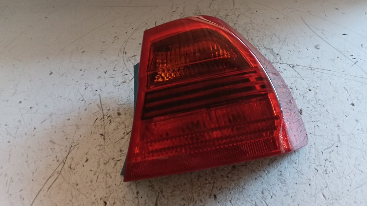 STOP DESTRO BMW 318 2008