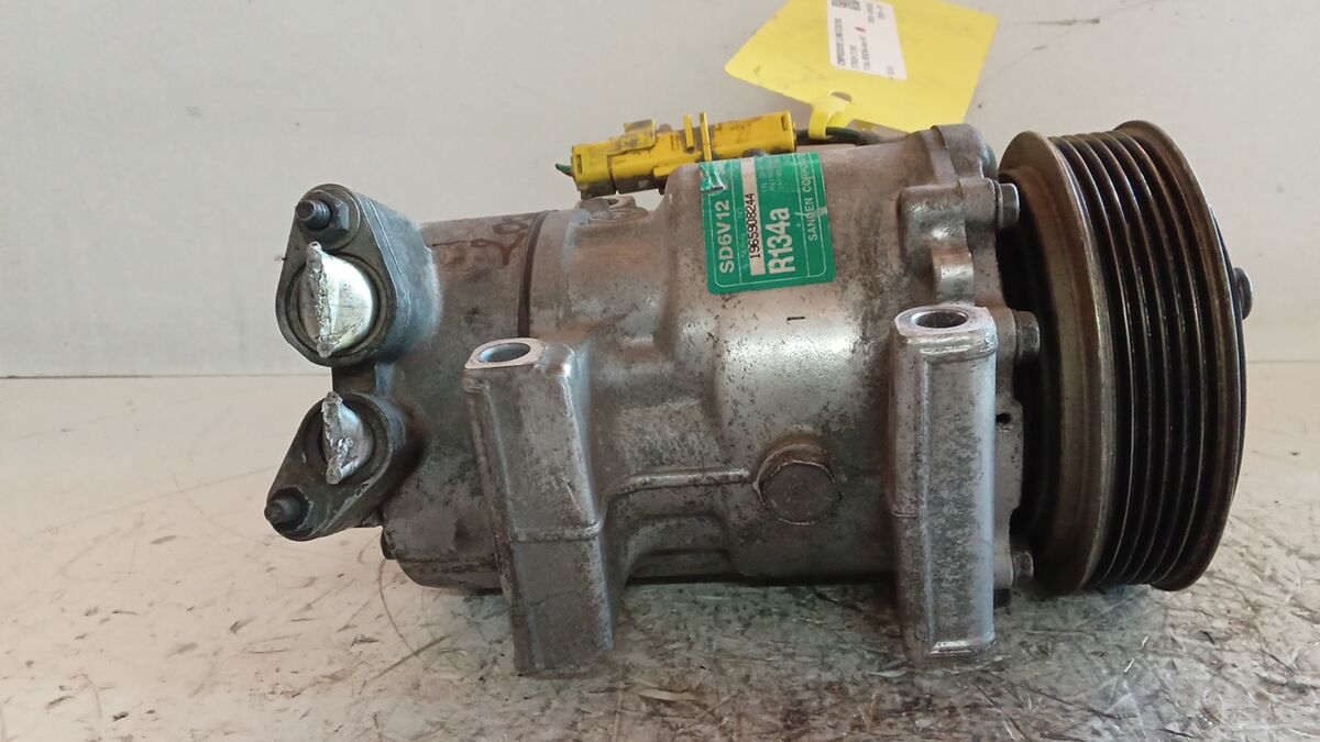 COMPRESSORE A/C CITROEN C3 2002 1.1 BENZ. — foto 3