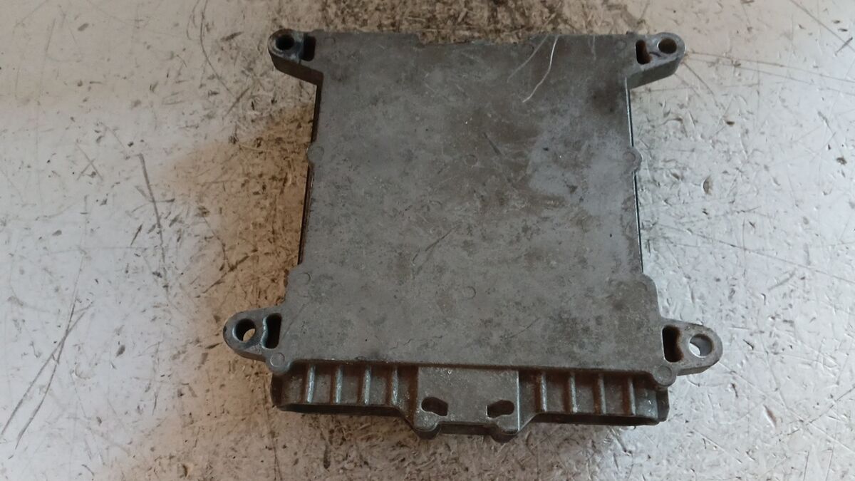 CENTRALINA MOTORE DAILY 50C13 2001 2.8 T.D. BOSCH 0281001537 — foto 2