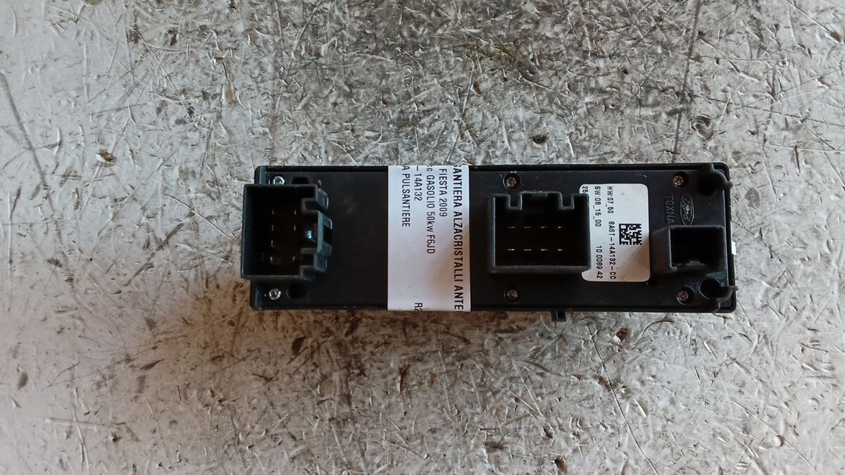 PULSANTIERA SINISTRA FORD FIESTA 2009 4 PULSANTI 8+7 PIN 8A6T14A132CC — foto 2